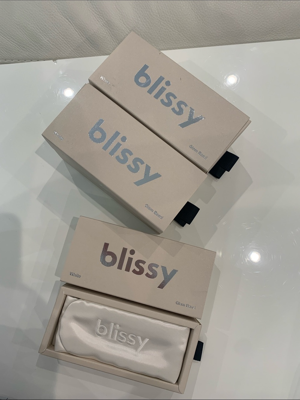 Blissy Satin Sleep Mask Pouch - White. Set of 5. New!!